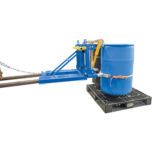 Manipulateur de barils Eagle Beak automatique, Pour 55 gal. US (45 gal. imp.) Auto Electric Service Ltd.