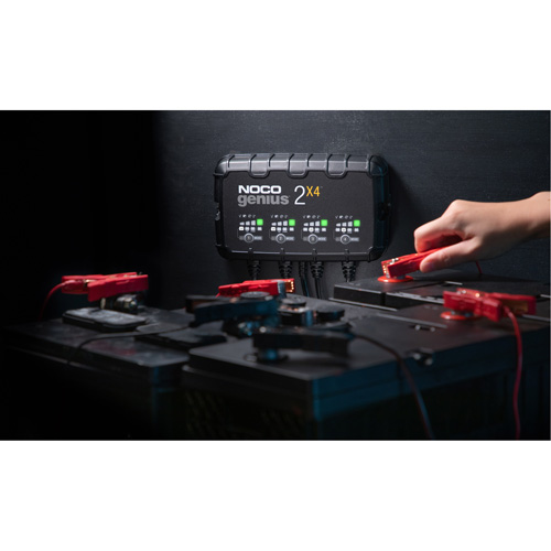 Chargeur de batterie 4 sorties de 8 A Genius 2X4 Auto Electric Service Ltd.