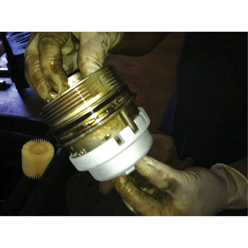 Cl&eacute; &agrave; filtre &agrave; huile type capuchon pour Toyota/Lexus/Scion Auto Electric Service Ltd.