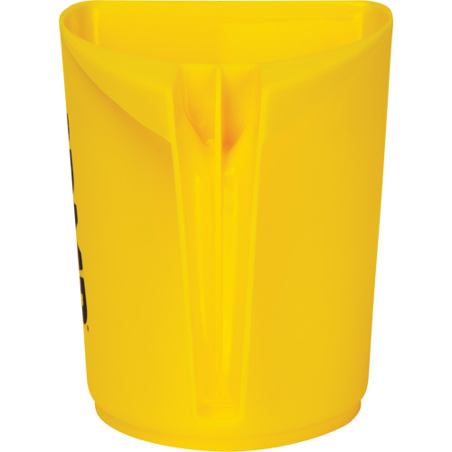 Pelle pour sel et sable Auto Electric Service Ltd.