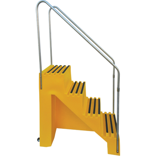 Escabeau industriel, 4 marches, 43" x 22-1/2" x Hauteur 66" Auto Electric Service Ltd.