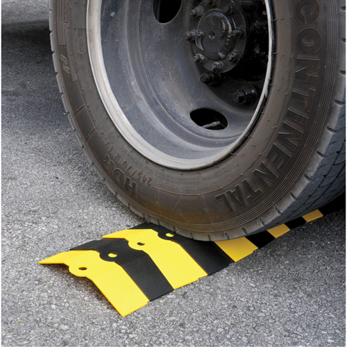 Ultra-Sidewinder&reg; Cable Protection System - Large, 14.125" x 13.675" x 2.13", 13500 lbs. (6.75 tons) Auto Electric Service Ltd.