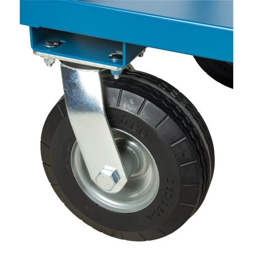 Outdoor Shelf Cart, 3 Tiers, 24" W x 39" H x 51" D, 1200 lbs. Capacity Auto Electric Service Ltd.