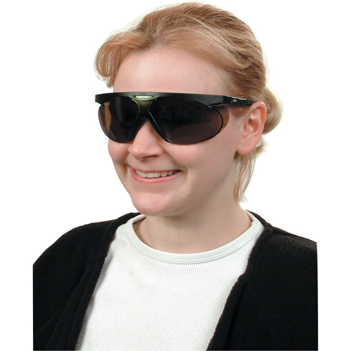 Lunettes de s&eacute;curit&eacute; Uvex Skyper, Lentille Miroir, Anti-&eacute;gratignures, ANSI Z87+/R&eacute;pond ou surpasse la norme CSA Z94.3 Auto Electric Service Ltd.