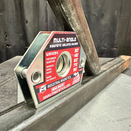 Magnetic Welding Squares, 4-3/8" L x 3/4" W x 3" H, 55 lbs. Auto Electric Service Ltd.