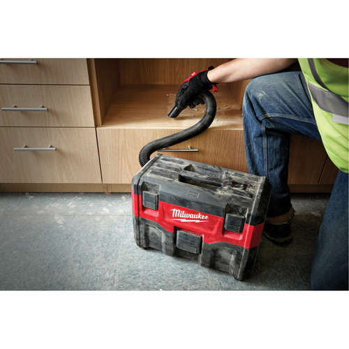 Aspirateur humide/sec M18 (outil seulement), 18 V, Capacit&eacute; 2 gal. Auto Electric Service Ltd.