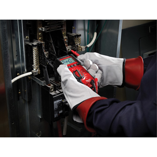 Multim&egrave;tre num&eacute;rique, Tension c.a./c.c., Courant c.a./c.c. Auto Electric Service Ltd.