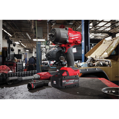 M18 Fuel 1/2" High Torque Impact Wrench with Friction Ring, 18 V, 1/2" Socket Auto Electric Service Ltd.