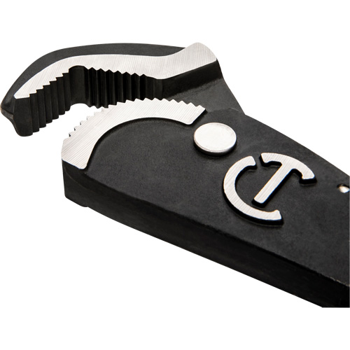 Self-Adjusting Dual Material Pipe Wrench, 1-1/2" Jaw Capacity, 12" Long, Black Oxide Finish, Cushion Handle Auto Electric Service Ltd.