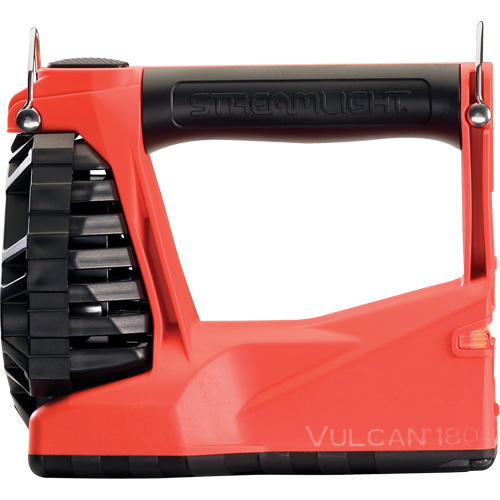 Lanterne multifonctionnelle 180 Vulcan, DEL, 1200 lumens, 5.75 hres de fonctionnement, piles Rechargeable, Compris Auto Electric Service Ltd.
