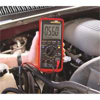 Multim&egrave;tre num&eacute;rique automobile mod&egrave;le professionnel avec interface pour ordinateur Auto Electric Service Ltd.