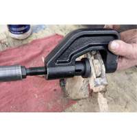 Presse-axe de chape de frein pour camions de classes 6 &agrave; 8 Auto Electric Service Ltd.