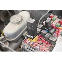 N&eacute;cessaire de 4 cavaliers de test de relais Auto Electric Service Ltd.