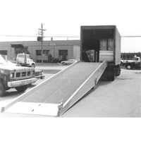 Mobile Yard Ramp, 16000 lbs. Capacity, 72" W x 30' L Auto Electric Service Ltd.