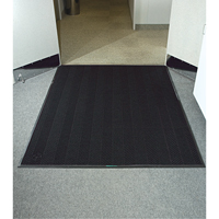 Tapis Waterhog Eco Elite, Essuie-pieds/grattoir, 6' x 6' x 3/8", Fum&eacute;e noire Auto Electric Service Ltd.