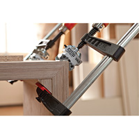 Dispositif &agrave; angle variable Auto Electric Service Ltd.