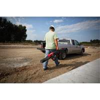 Jeu de niveaux magn&eacute;tiques pour maître Auto Electric Service Ltd.