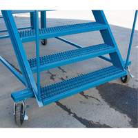 Snow Ladder, Steel, 10 Steps, 99" H, 85-1/2" D, 48" Step, Serrated Auto Electric Service Ltd.